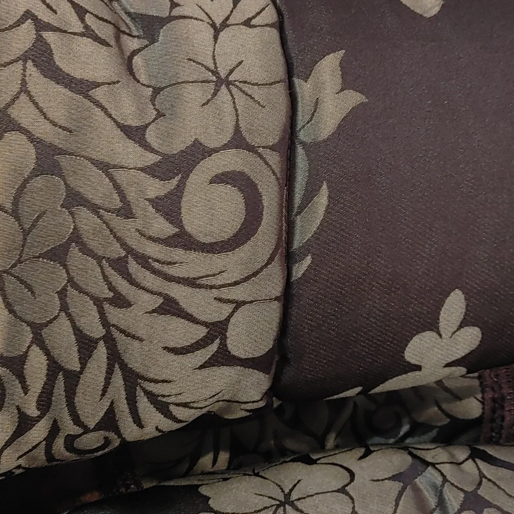 CASA Rochelle Collection-7 Piece Comforter Set - Picture 2 of 3